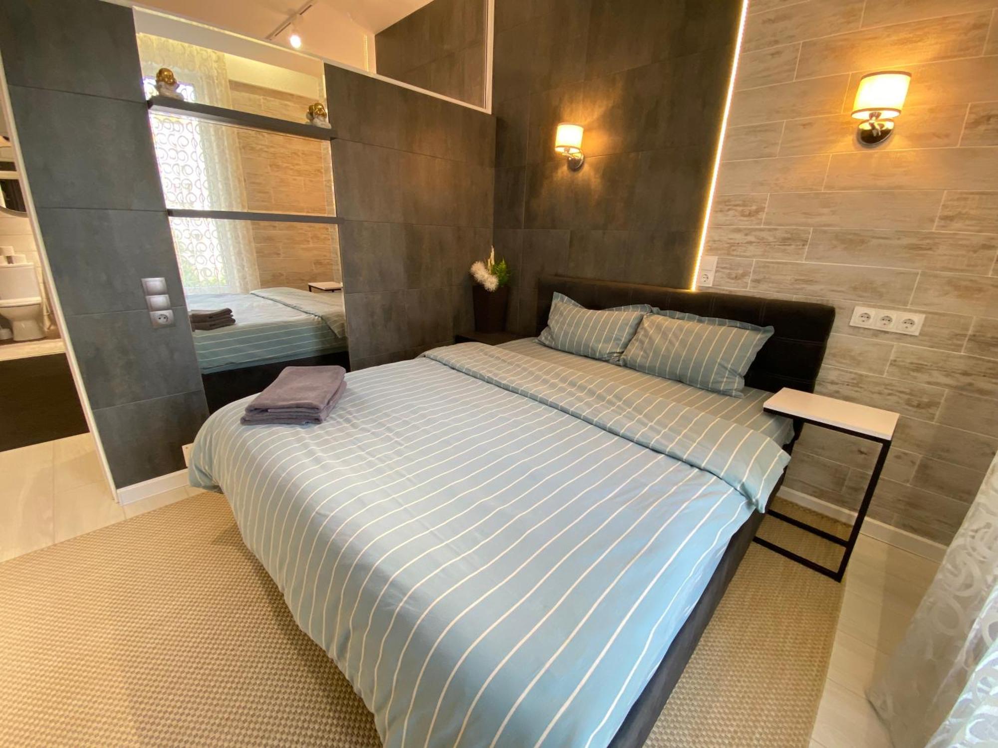 Rentnow Modern Business Apartment With 3 Bedrooms In Centre Chisinau Exterior photo